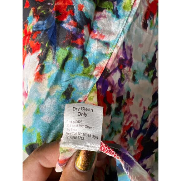 Parker Floral Silk Button Up Blouse - Picture 14 of 16